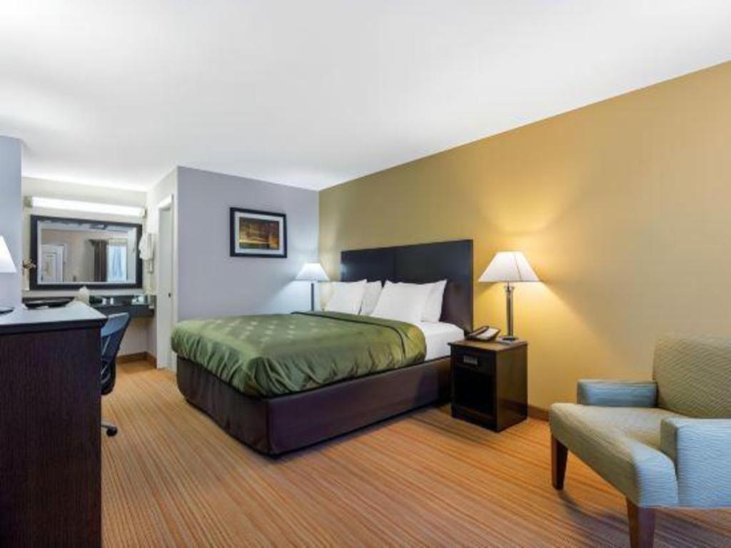 Quality Inn Arab Hwy 231 Екстериор снимка
